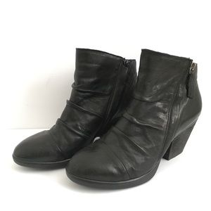 Söfft Gable Ruched Slouch Ankle Boots